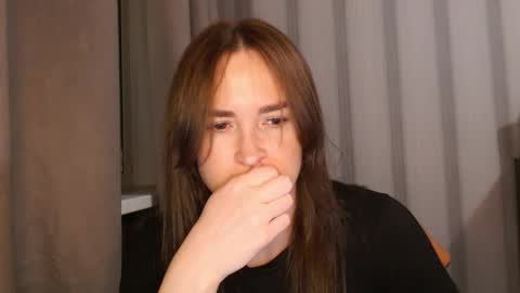       online show from November 28, 4:09 pm