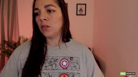 Snapshot of pink_kitten_ chatting on November 14, 4:38 pm Eli online show from November 14, 4:38 pm