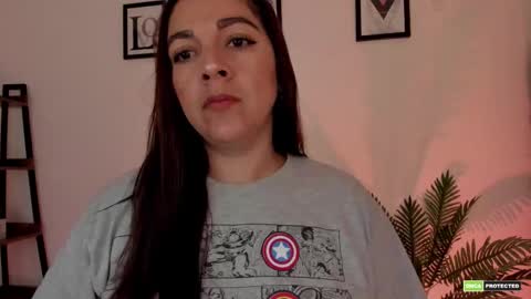 Snapshot of pink_kitten_ chatting on November 25, 10:48 am Eli online show from November 25, 10:48 am