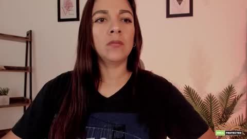 Snapshot of pink_kitten_ chatting on November 30, 11:14 am Eli online show from November 30, 11:14 am