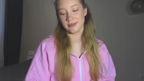   online show from December 2, 3:01 am