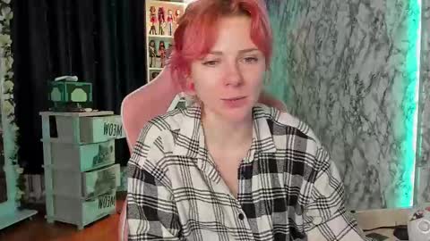 Saly online show from December 5, 11:08 am