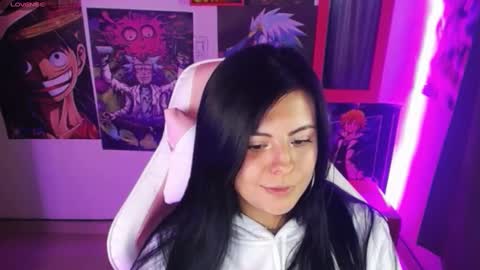 pink_yuii online show from December 4, 1:36 am