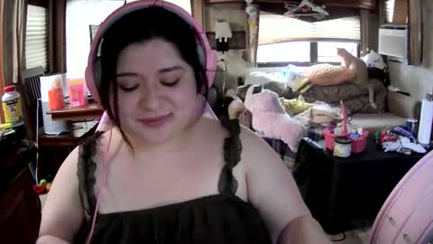 PinkGoddess online show from April 17, 8:23 pm