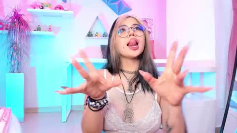 PINKK online show from October 22, 2:06 pm