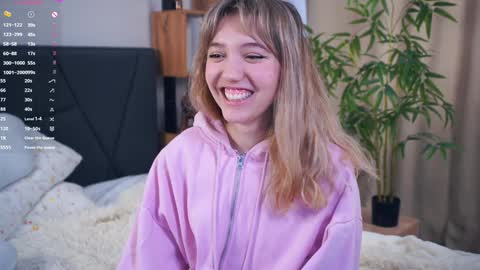 Snapshot of pinkncrazy chatting on March 5, 10:22 am HERES ALICE WELCOME EVERYONE LOVENSE DOMI REACT TO YOUR TIPS LETS MAKE A GREAT SHOW TOGETHER online show from March 5, 10:22 am