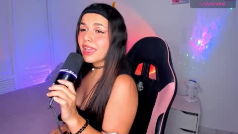 Snapshot of pinkpantherr_ chatting on November 25, 9:15 pm Sarah .. online show from November 25, 9:15 pm