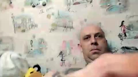 Maxwhite online show from November 10, 9:30 am