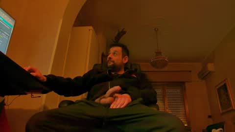 Snapshot of pinopinoxxx chatting on February 17, 3:31 pm robi online show from February 17, 3:31 pm