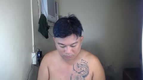 pinoy041087 online show from January 8, 6:10 pm