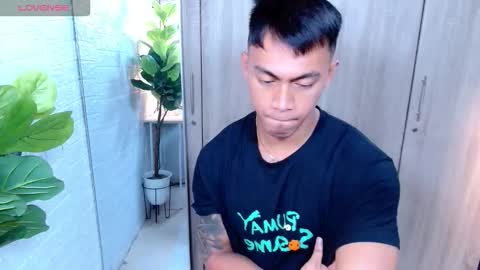 ethan online show from January 8, 12:57 am