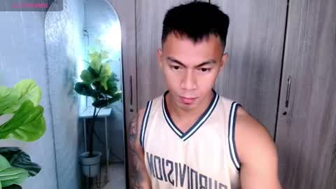 ethan online show from April 16, 3:13 pm