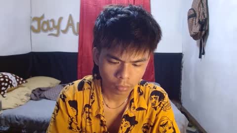 Snapshot of pinoymonstercock_xx chatting on January 1, 10:32 am WIN WIN JAY AR online show from January 1, 10:32 am
