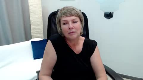 Bella online show from September 22, 10:28 am