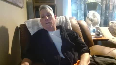 Snapshot of pirate334 chatting on December 27, 5:16 pm pirate334 online show from December 27, 5:16 pm