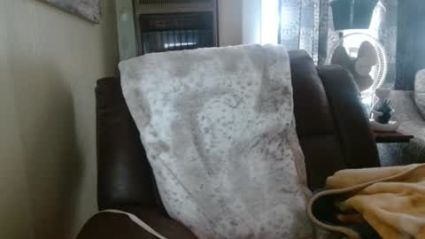 Snapshot of pirate334 chatting on January 10, 6:49 pm pirate334 online show from January 10, 6:49 pm