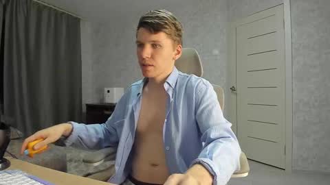 Pierre online show from November 24, 4:40 pm