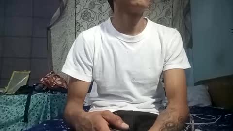 Snapshot of pito_suelto13 chatting on October 19, 3:29 am pito_suelto13 online show from October 19, 3:29 am