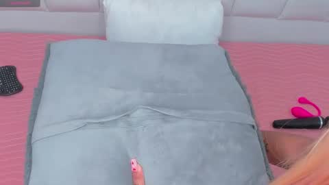 PittAndLunaa69 online show from February 13, 1:26 pm