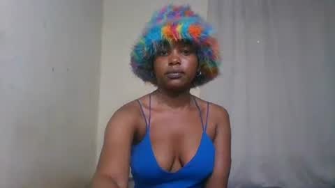 Snapshot of pixie_roman chatting on January 2, 10:37 am Majesty online show from January 2, 10:37 am