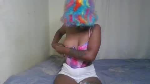 Snapshot of pixie_roman chatting on January 7, 9:18 am Majesty online show from January 7, 9:18 am