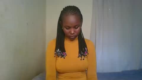 Snapshot of pixie_roman chatting on January 18, 12:26 pm Majesty online show from January 18, 12:26 pm