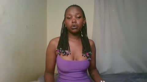 Snapshot of pixie_roman chatting on January 20, 9:03 am Majesty online show from January 20, 9:03 am