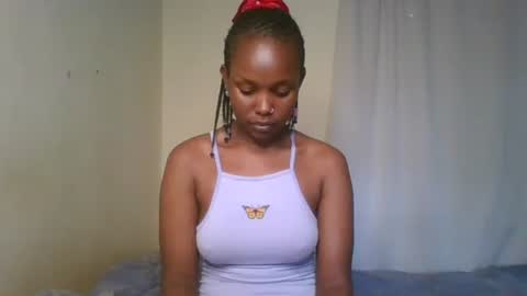 Snapshot of pixie_roman chatting on February 4, 12:22 pm Majesty online show from February 4, 12:22 pm