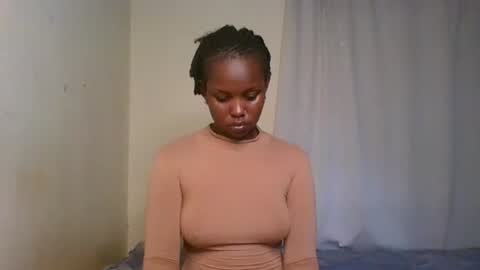 Snapshot of pixie_roman chatting on February 8, 1:01 pm Majesty online show from February 8, 1:01 pm