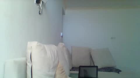 Snapshot of pixie_roman chatting on October 23, 8:02 am Majesty online show from October 23, 8:02 am