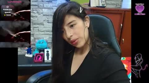 Snapshot of playboybunnyhot chatting on November 6, 4:08 pm playboybunnyhot online show from November 6, 4:08 pm