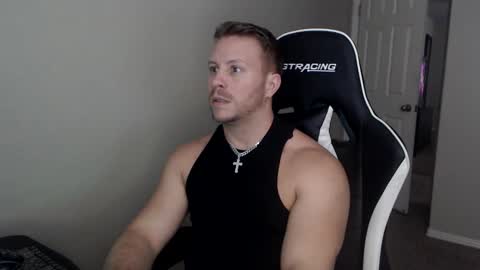 Snapshot of player2pawns chatting on December 13, 7:53 pm Player online show from December 13, 7:53 pm