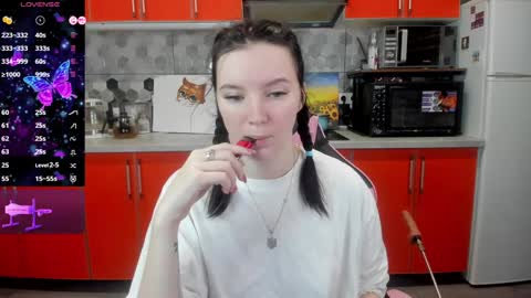 Snapshot of playful_mary chatting on January 9, 11:56 pm Masha online show from January 9, 11:56 pm