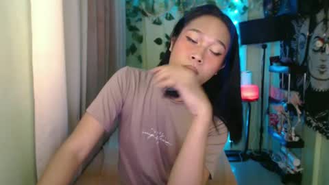 Snapshot of playful_sie chatting on December 15, 2:59 pm sie online show from December 15, 2:59 pm