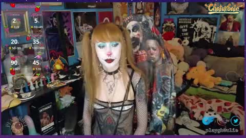 Snapshot of playgh0ul chatting on October 4, 6:44 am playgh0ul Ghoulie online show from October 4, 6:44 am