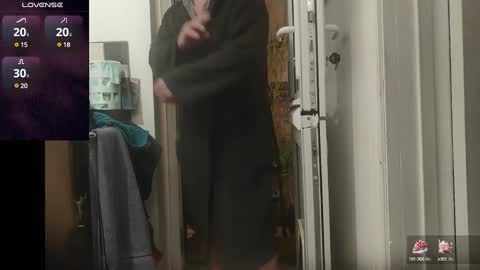 Snapshot of playme828530 chatting on January 19, 6:31 am Play Me online show from January 19, 6:31 am