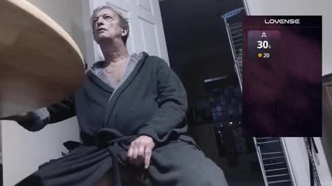 Snapshot of playme828530 chatting on October 5, 12:42 am Play Me online show from October 5, 12:42 am