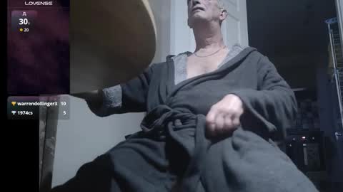 Snapshot of playme828530 chatting on October 12, 5:06 am Play Me online show from October 12, 5:06 am