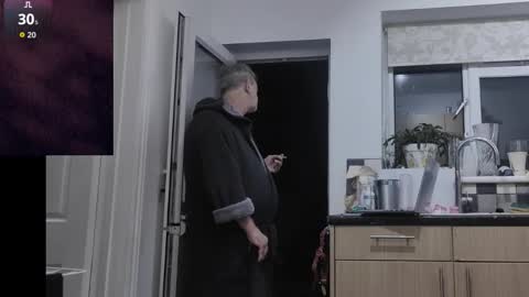 Snapshot of playme828530 chatting on October 23, 2:22 am Play Me online show from October 23, 2:22 am