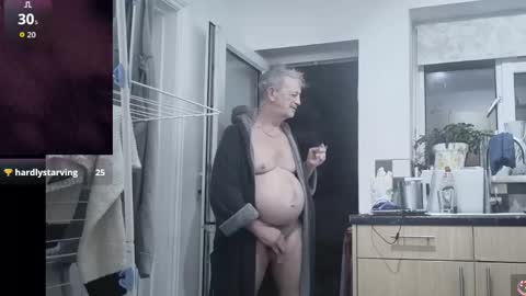 Snapshot of playme828530 chatting on November 1, 12:45 am Play Me online show from November 1, 12:45 am