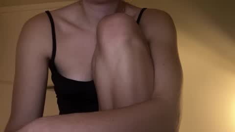 call me Sara  my ONLYFANS  online show from November 15, 9:32 pm