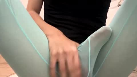 playtimestinky online show from November 30, 3:43 am