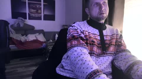 Hello ask me  . Im glad  to see you here in my room. Welcome PVT is open online show from December 23, 6:27 pm