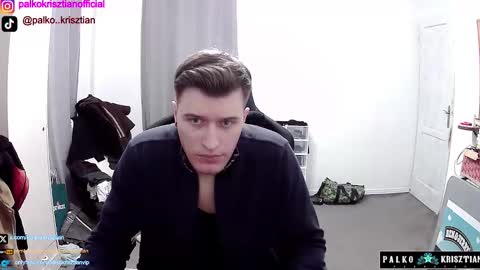 Snapshot of plkrisztian chatting on December 16, 12:54 pm plkrisztian online show from December 16, 12:54 pm