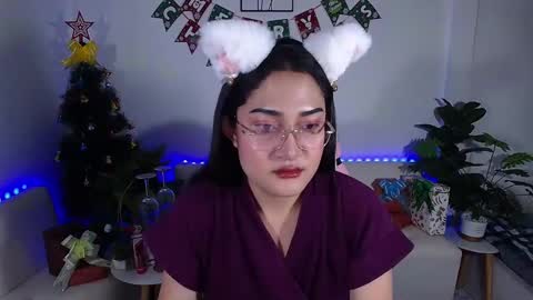 Snapshot of ploysaithailand chatting on December 20, 10:05 am Ploysai online show from December 20, 10:05 am