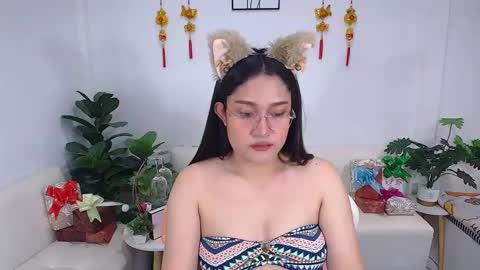 Snapshot of ploysaithailand chatting on February 7, 3:12 am Ploysai online show from February 7, 3:12 am
