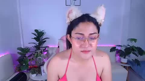 Snapshot of ploysaithailand chatting on September 9, 7:08 am Ploysai online show from September 9, 7:08 am
