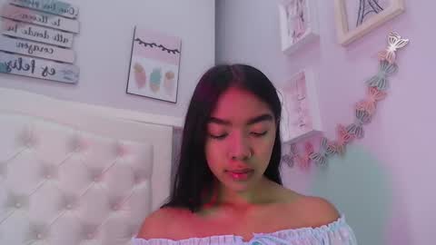 Pocahontas online show from September 26, 1:37 pm