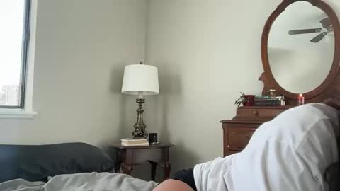 pocketnikki online show from November 9, 7:45 pm