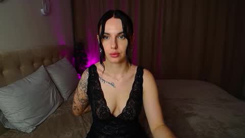 poison_inyour_mind online show from November 15, 6:37 pm